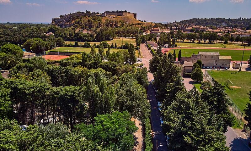 Camping Les Avignon - Villeneuve Les Avignons - 11