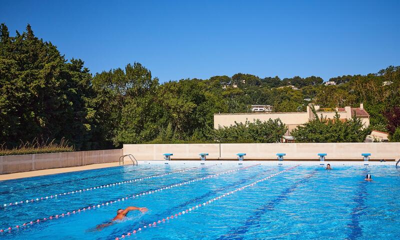 Camping Les Avignon - Villeneuve Les Avignons - 1