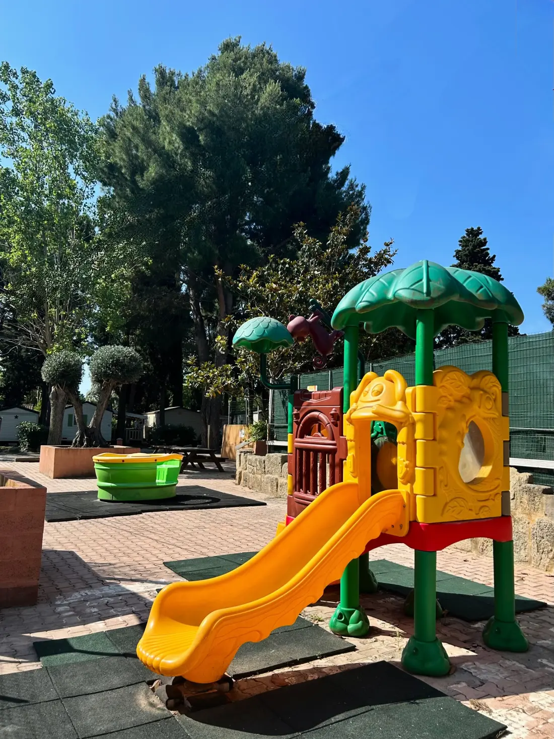 Camping de l'Arnel 2 étoiles★★