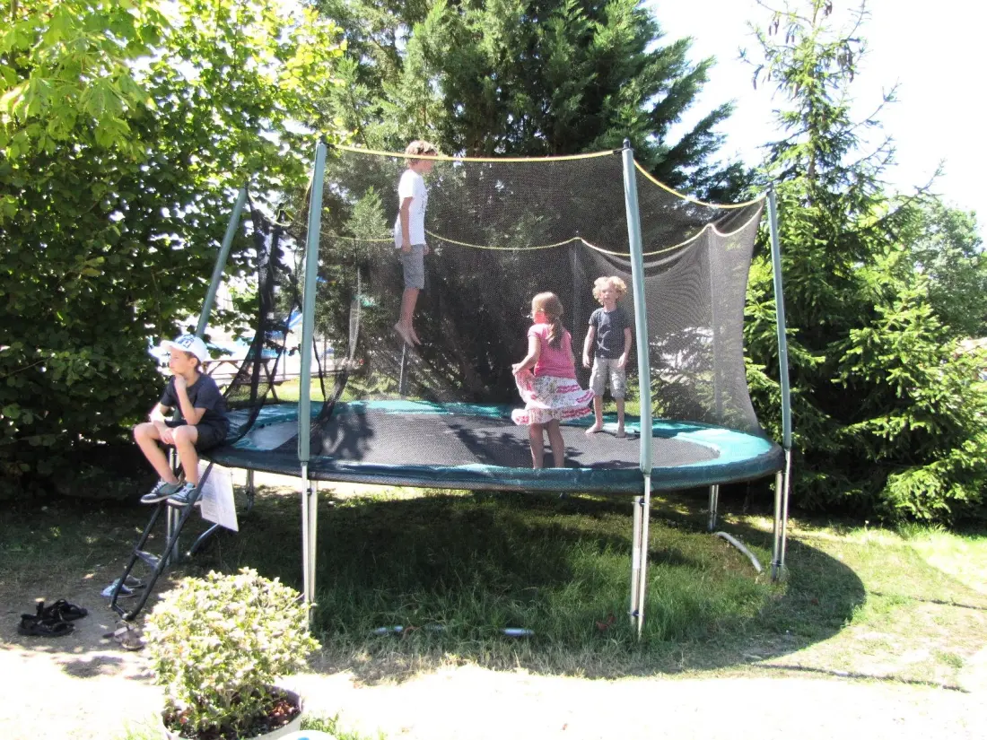 Camping FONTAINE DU ROC 3 étoiles★★★
