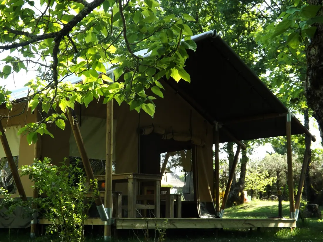 Camping FONTAINE DU ROC 3 étoiles★★★