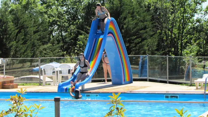 Camping FONTAINE DU ROC 3 étoiles★★★