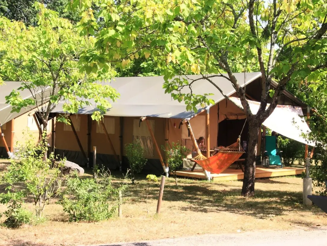 Camping FONTAINE DU ROC 3 étoiles★★★