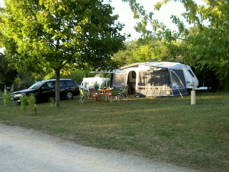 Camping FONTAINE DU ROC 3 étoiles★★★
