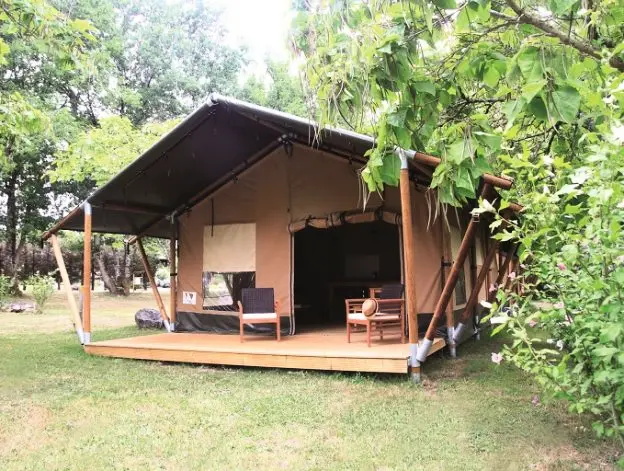 Camping FONTAINE DU ROC 3 étoiles★★★