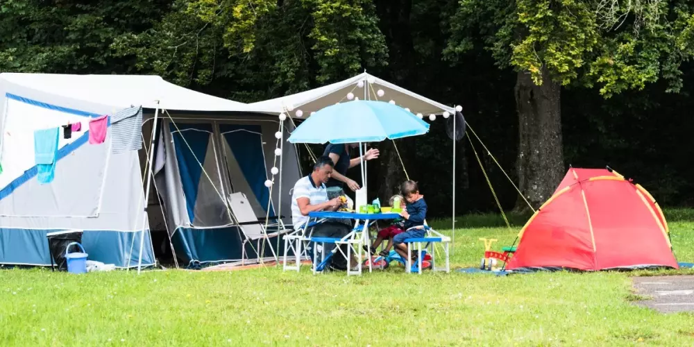 Camping La Colline 4 étoiles★★★★