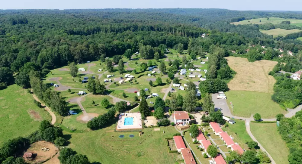 Camping La Colline 4 étoiles★★★★