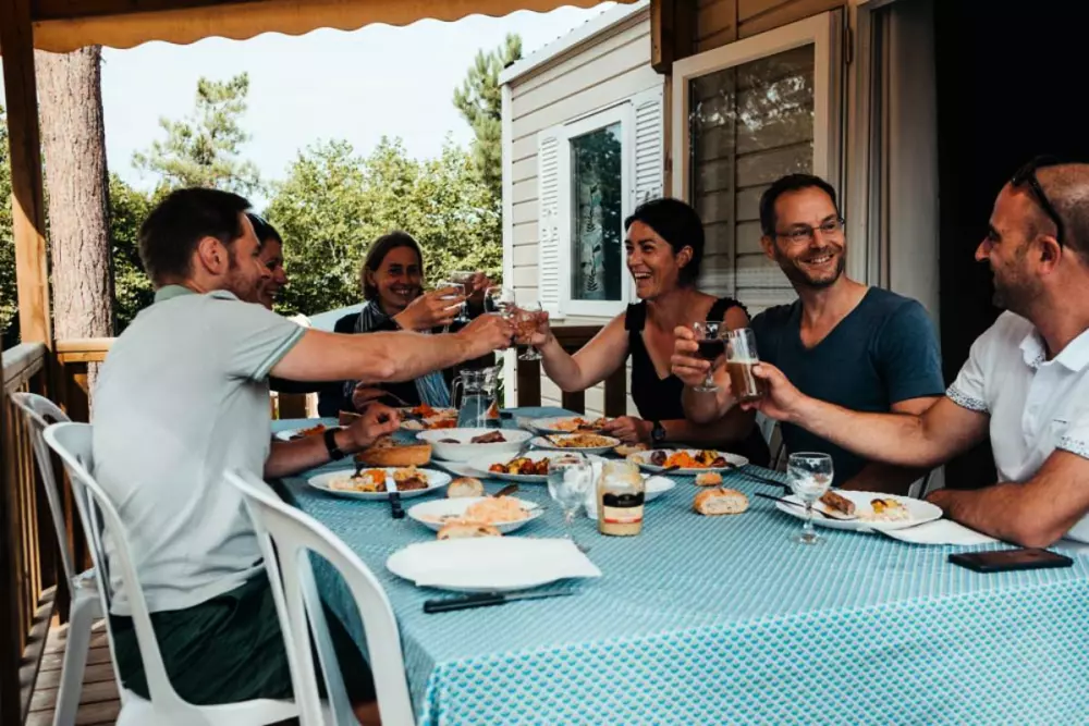 Camping La Colline 4 étoiles★★★★