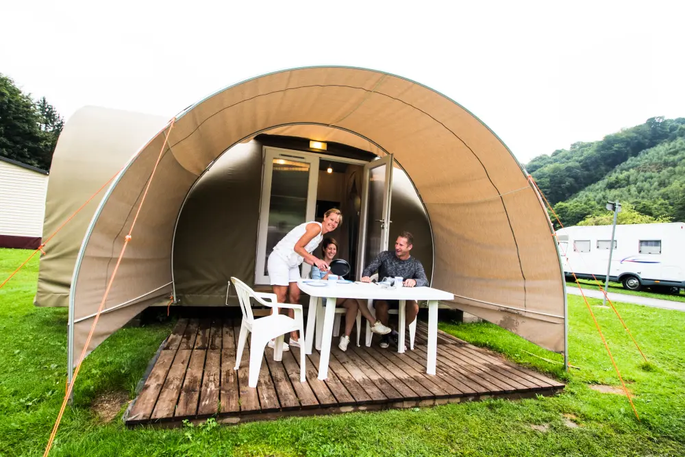 Camping La Colline 4 étoiles★★★★