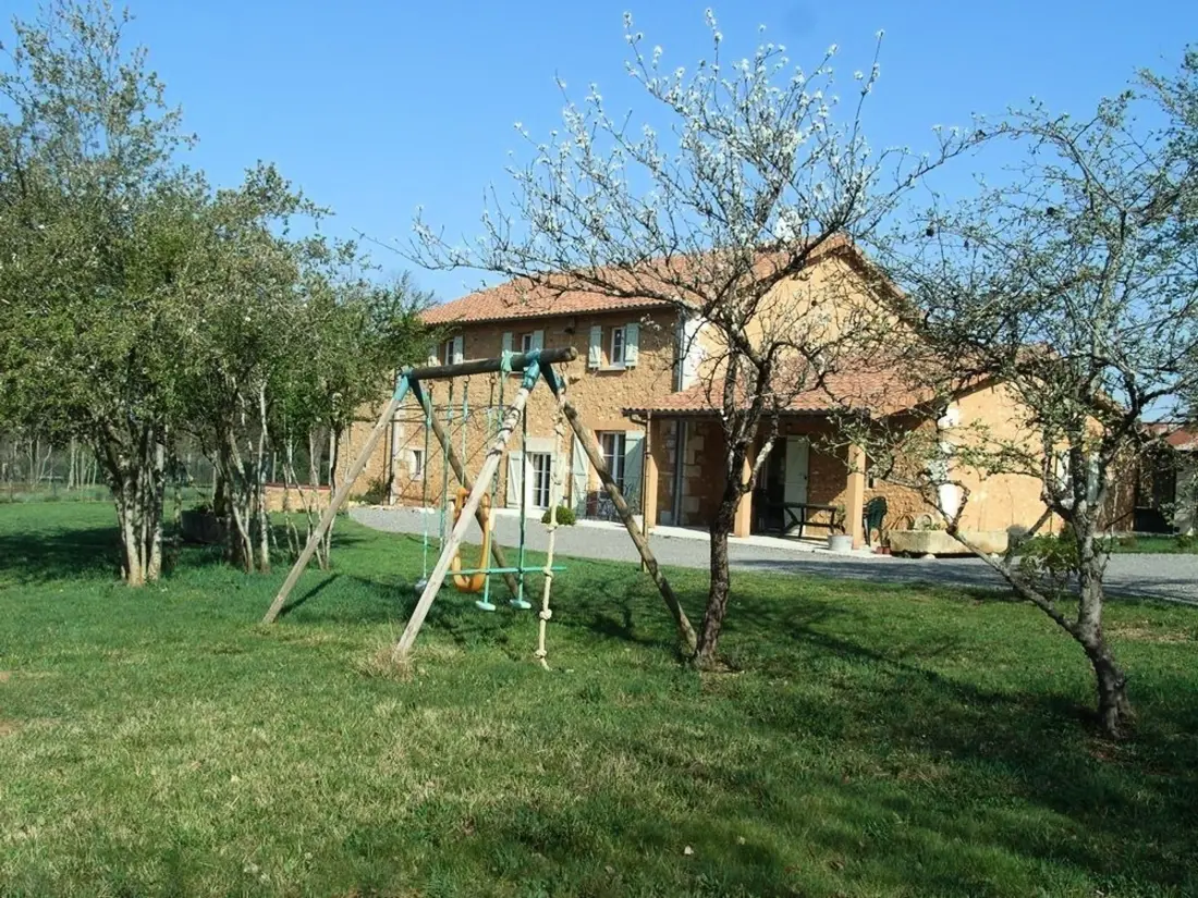 Maison de Vacances Vitrac-Saint-Vincent