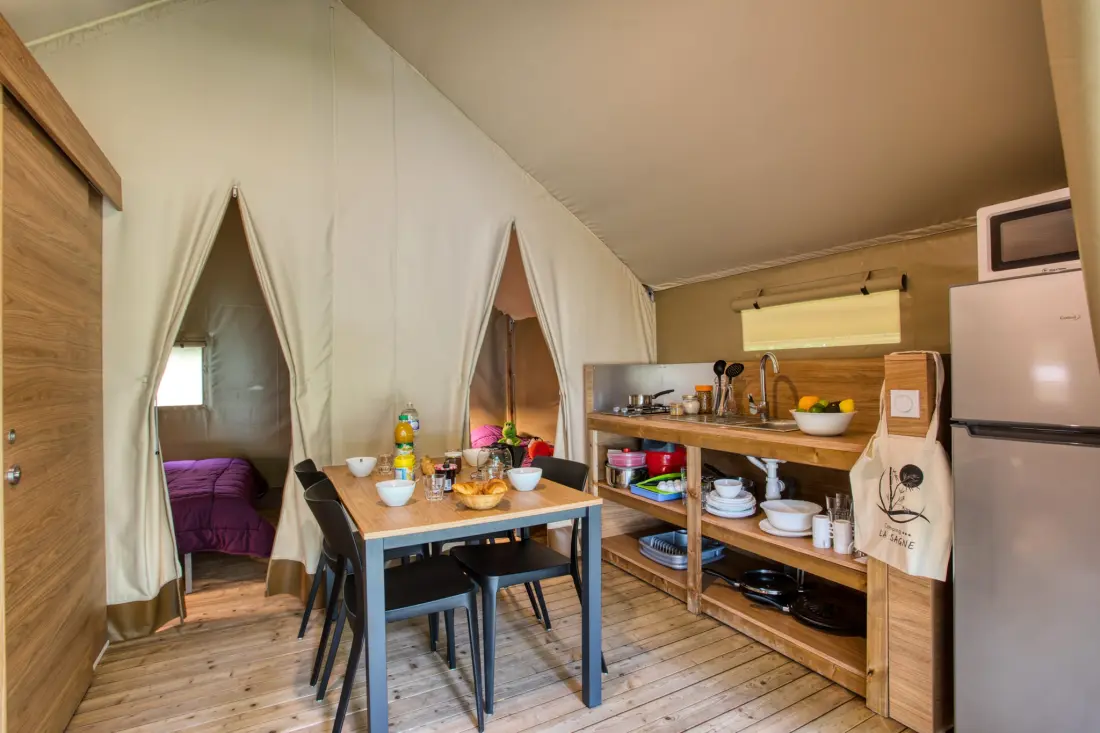 Flower Camping La Sagne 3 étoiles★★★