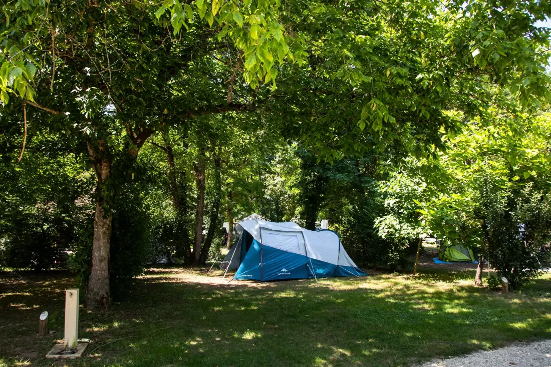 Flower Camping La Sagne 3 étoiles★★★