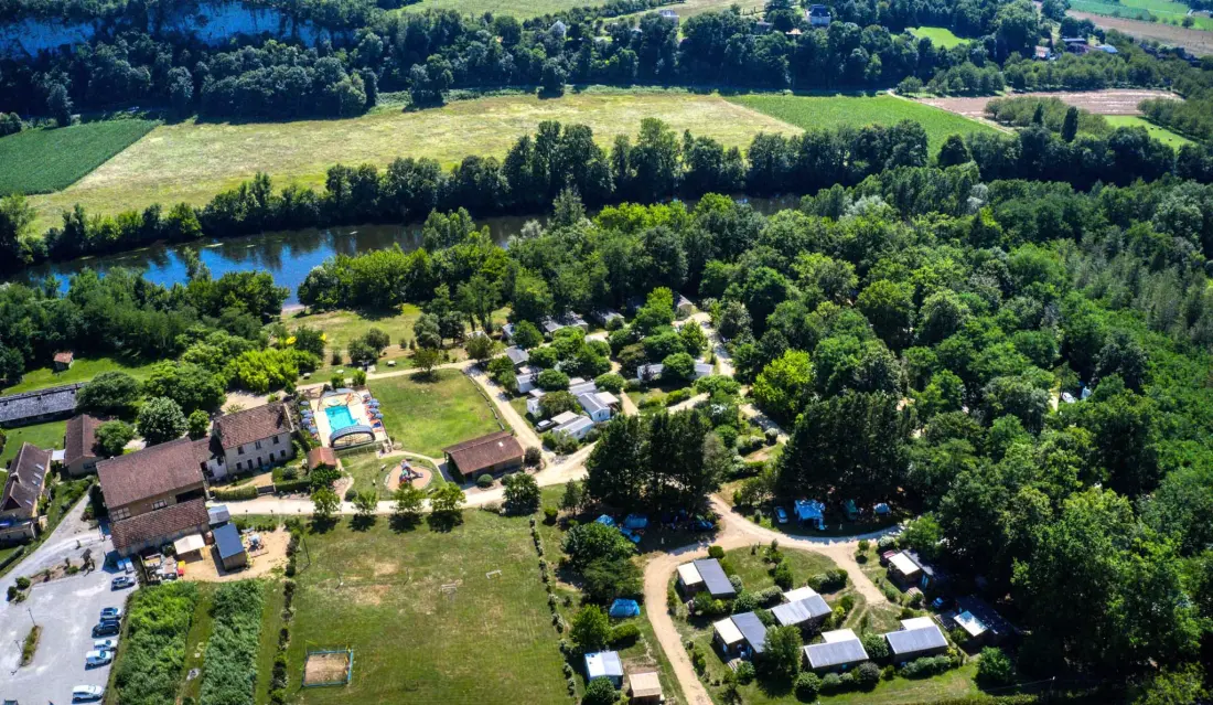 Flower Camping La Sagne 3 étoiles★★★