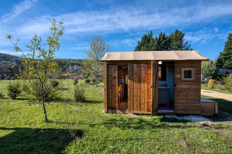 Flower Camping La Sagne 3 étoiles★★★