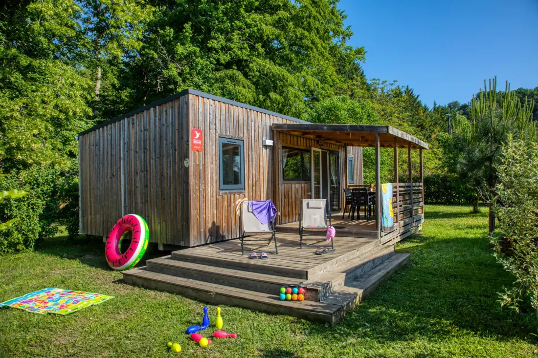 Flower Camping La Sagne 3 étoiles★★★