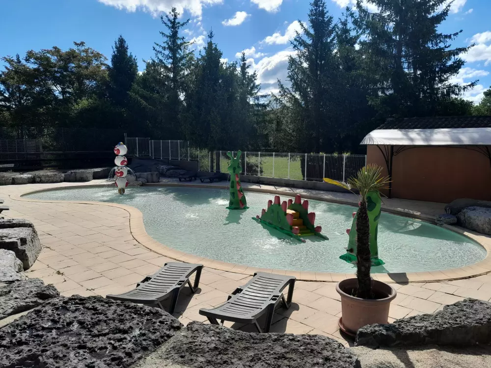 Camping Domaine du Cros d'Auzon 4 étoiles★★★★