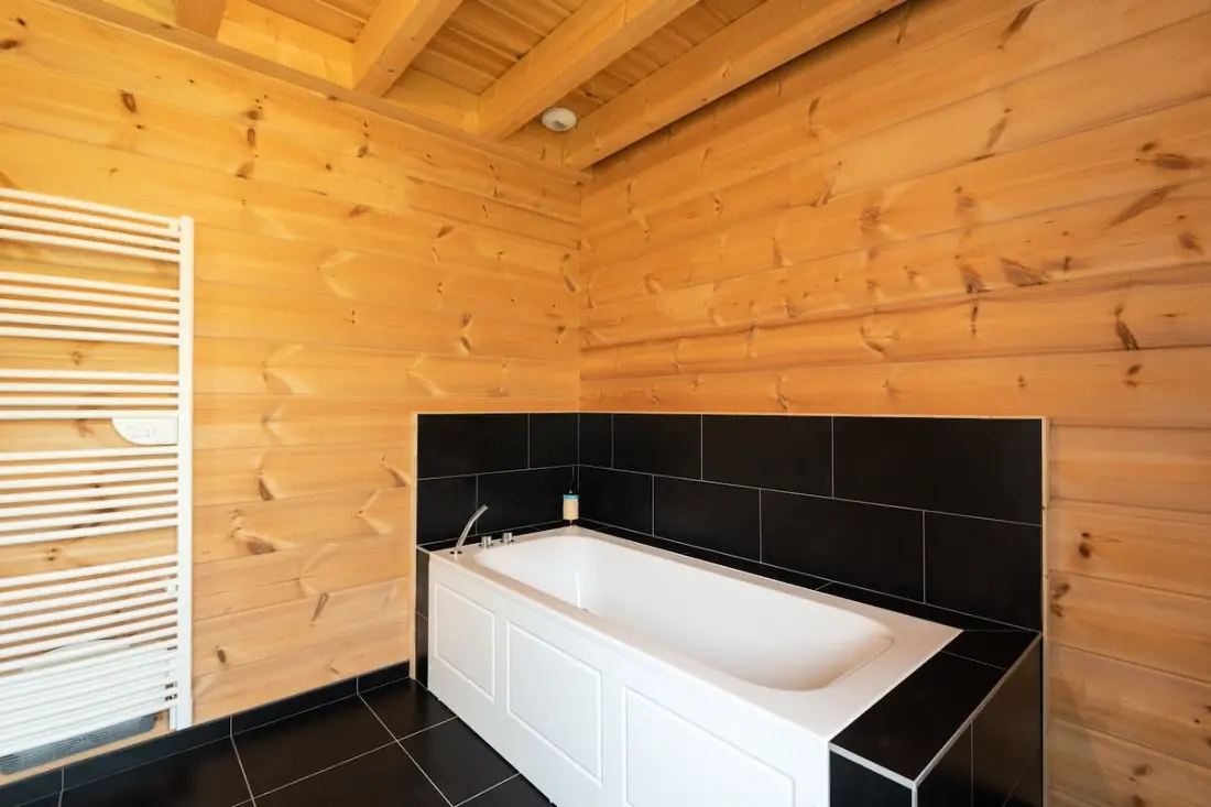 Toison D'or - 8 Pers. - Jacuzzi + Sauna