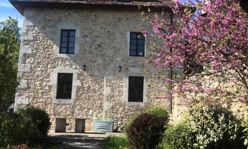 Maison De Charme Ancienne Entre Lacs Et Rhône - - Yenne - 38