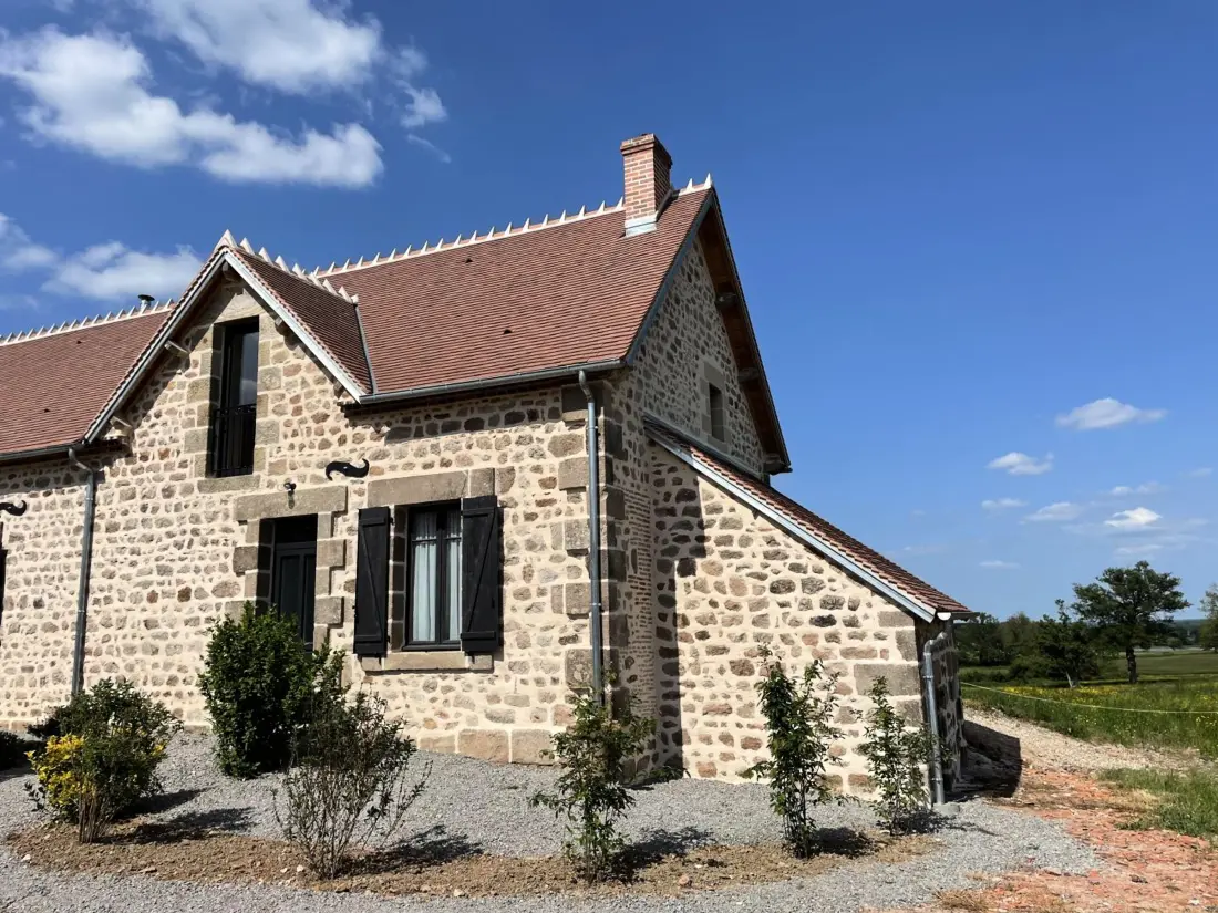 Maison de Vacances Ygrande 4