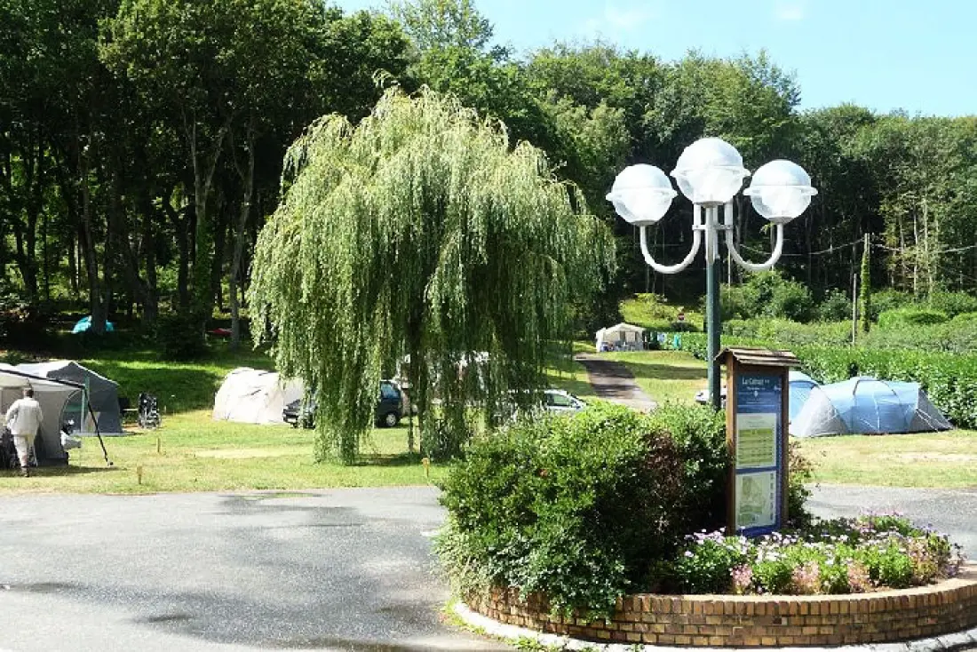 Flower Camping La Chênaie 3 étoiles★★★