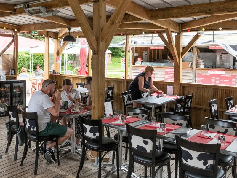 Flower Camping La Chênaie 3 étoiles★★★