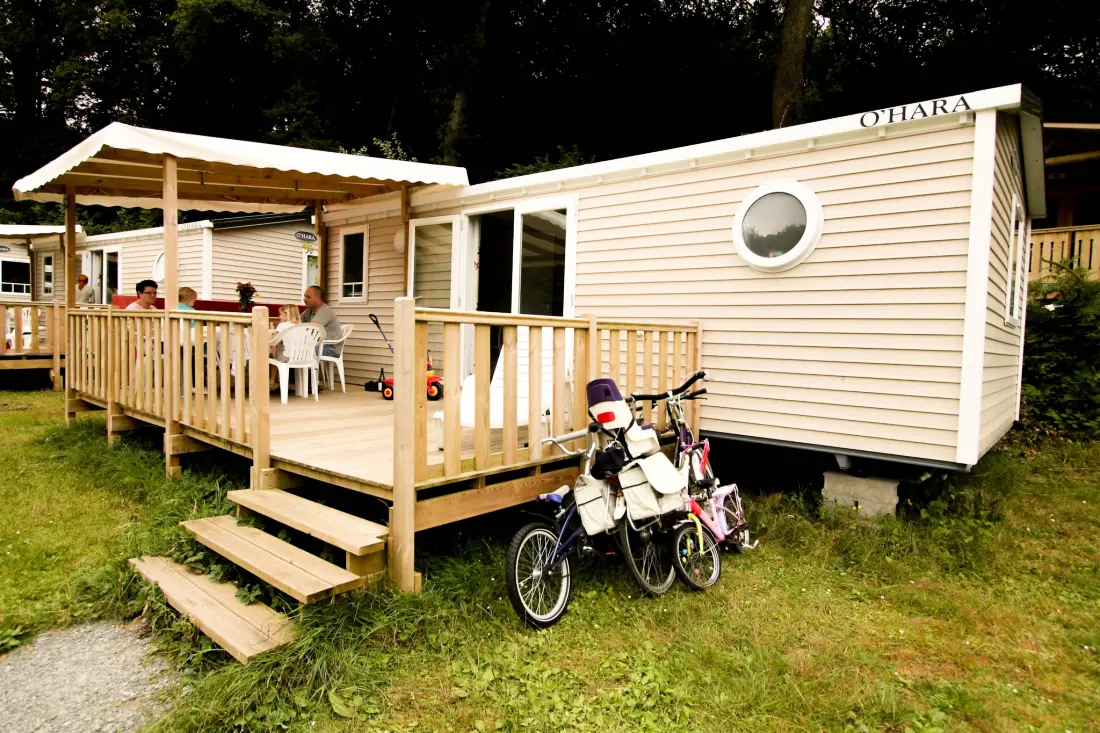 Flower Camping La Chênaie 3 étoiles★★★