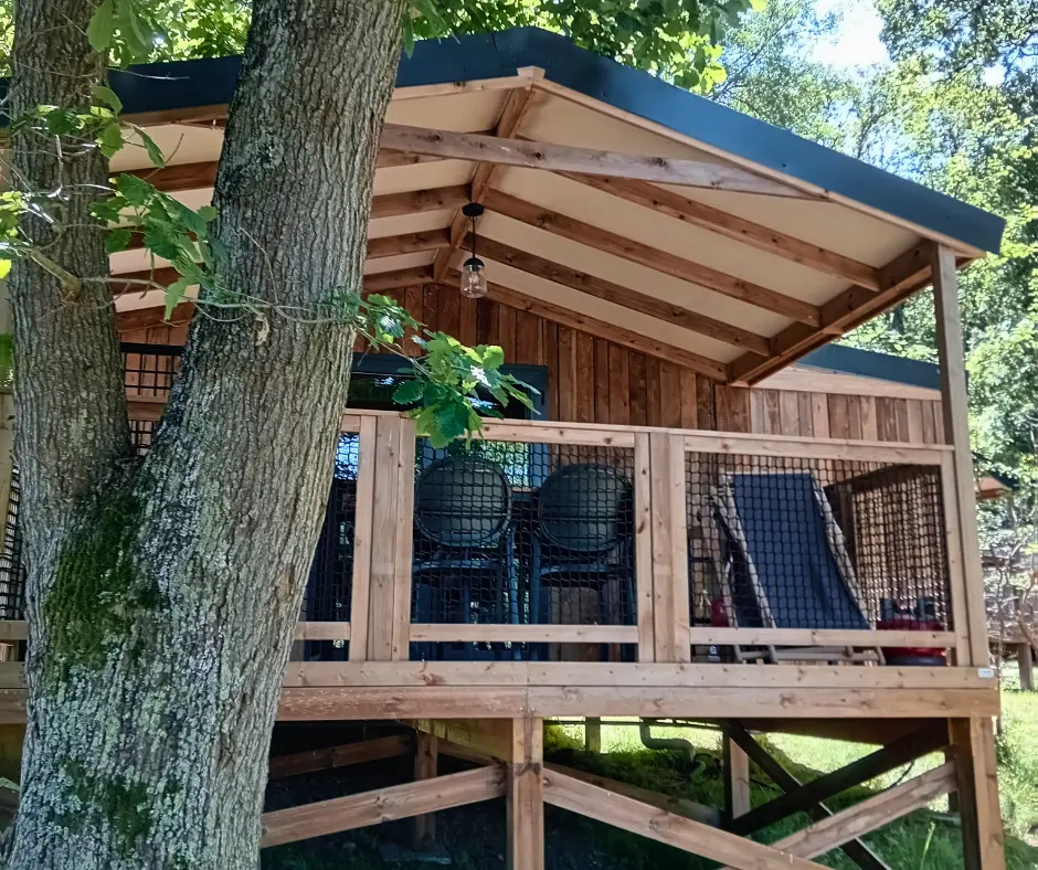 Flower Camping La Chênaie 3 étoiles★★★