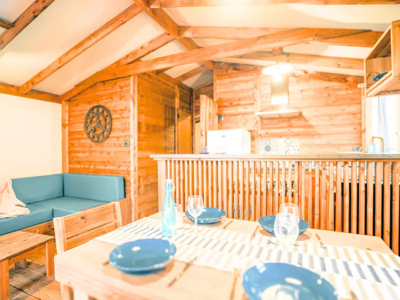 Flower Camping La Chênaie 3 étoiles★★★