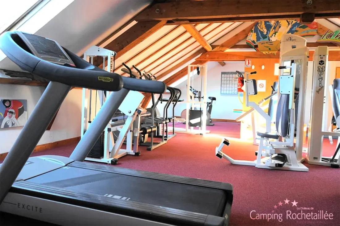 Camping Le Château de Rochetaillée 4 étoiles★★★★