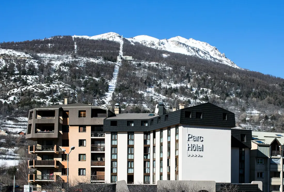 SOWELL HÔTELS Le Parc & SPA4 étoiles★★★★