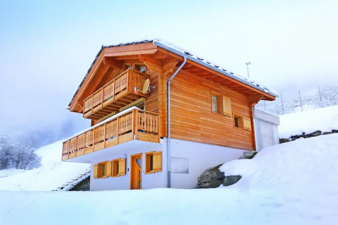 Chalet Falcons Nest