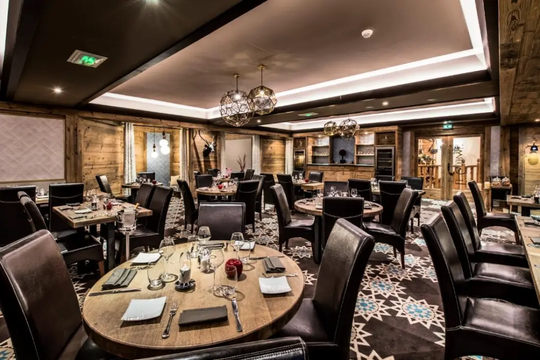 Hôtel Les Suites du Montana 5 étoiles★★★★★