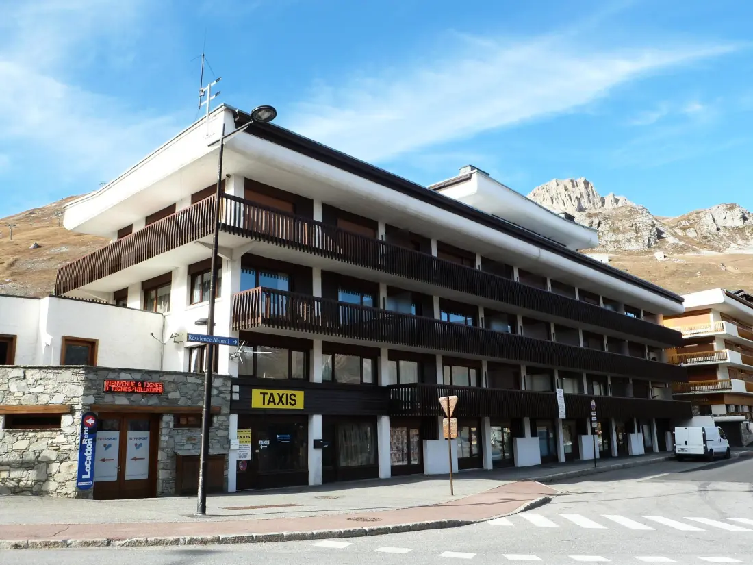 Le Chalet De La Tour